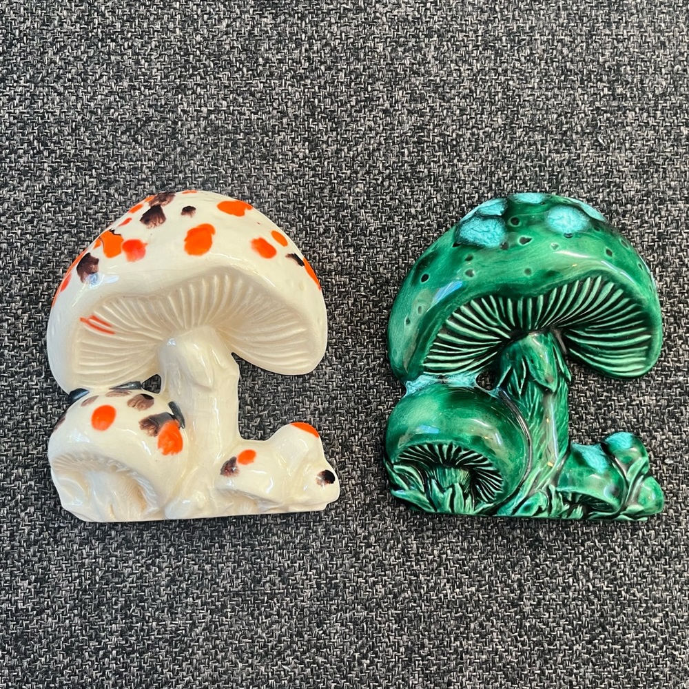 •1975 Duncan Ceramics Wall Mushroom Decor Set of 2•